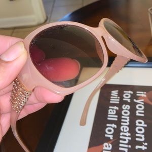 Five pair cute sunglasses